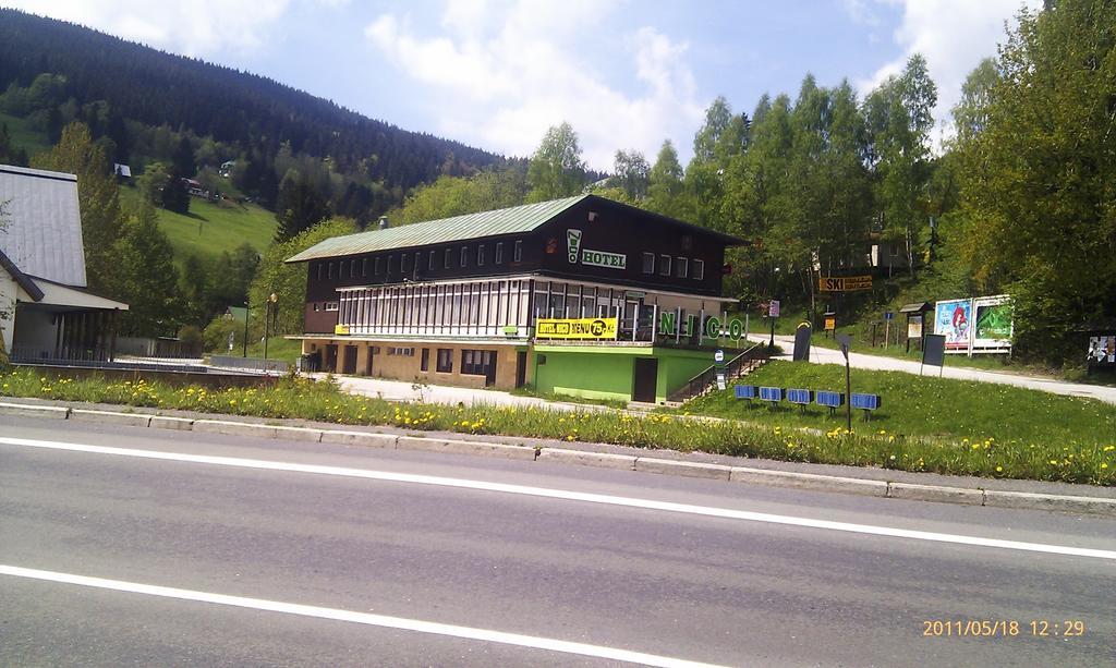 Špindlerŭv Mlýn Hotel Nico מראה חיצוני תמונה